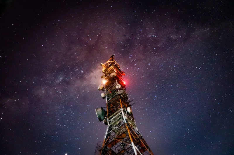 Your Brain Is Lying to You About the ISS (And That's Actually Fascinating)
